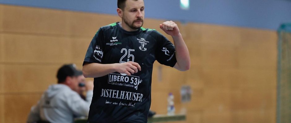 Lukas Lutz erzielte 13 Tore für die DJK Waldbüttelbrunn im Heimspiel gegen Coburg II